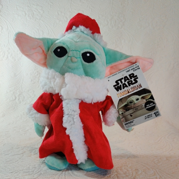 Disney Grogu Star Wars Mandalorian Jingle Bells Animated Christmas Decoration - Picture 1 of 11